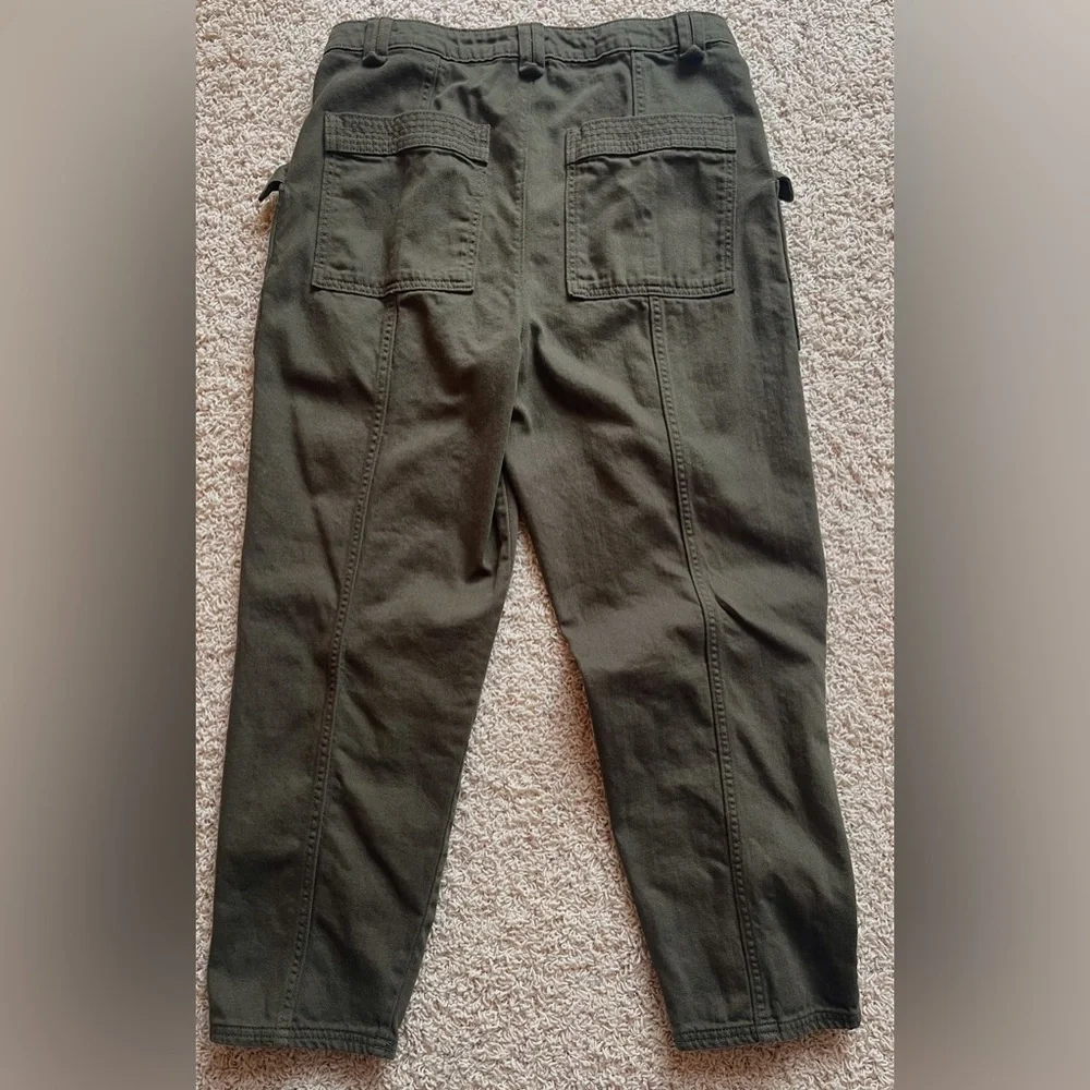Banana Republic Dark Olive Green Ankle Pants with Cargo style, Size 10 - Picture 6 of 11